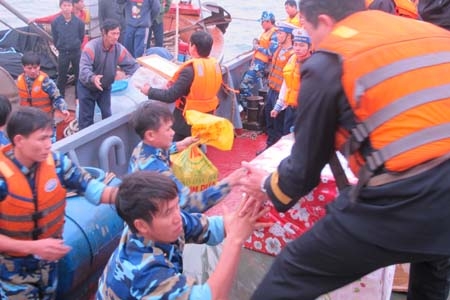 បុណ្យតេតលើកោះ Con Co